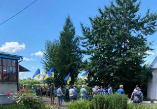 На Шепетівщині попрощалися із військовим Рожіцьким Андрієм Віталійовичем