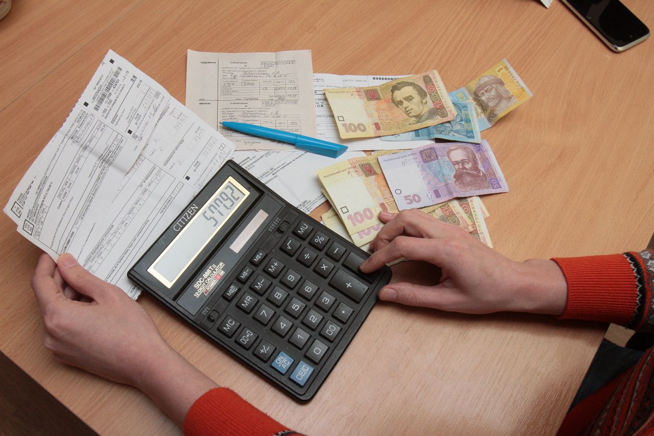 Мешканці Шепетівки та Шепетівського району найгірше платять за "комуналку"