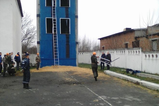 У Шепетівці відбулись тренування добровільної пожежної дружини