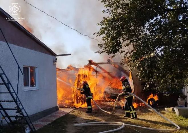 На Шепетівщині сталась пожежа після електрозварювальних робіт