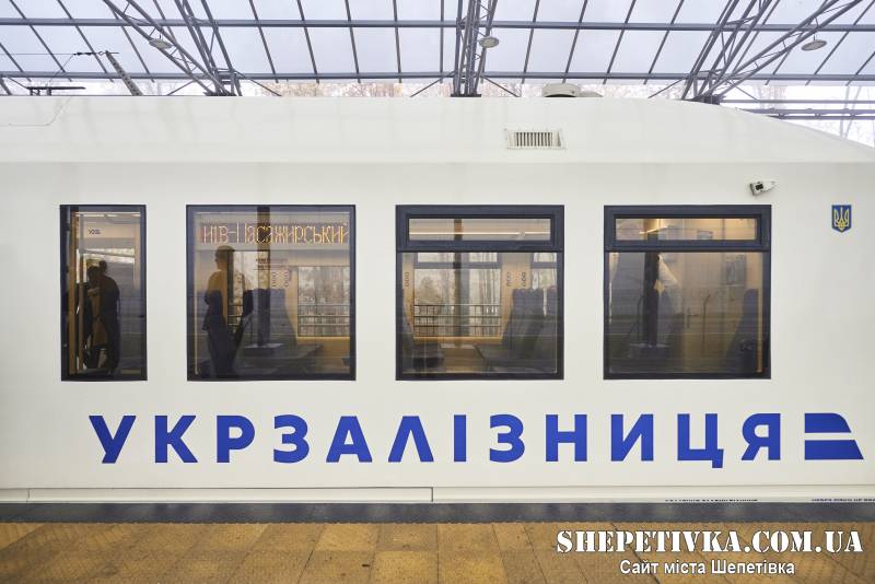 “3000 км Україною”: скільки людей вже подорожують безкоштовно