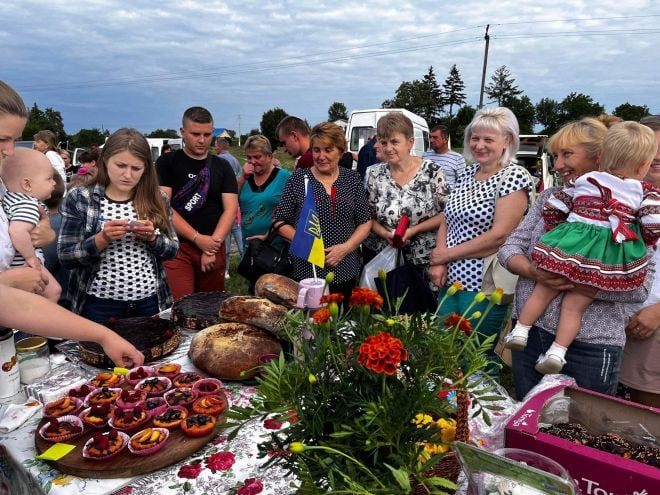 У селі Білогородка відбувся благодійний ярмарок на підтримку ЗСУ