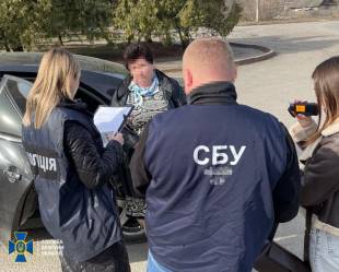 Екскерівницю вантажної станції «Шепетівка-Подільська» засудили за хабар у 10 тис дол