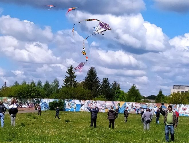 Мешканці Шепетівщини взяли участь у змаганнях із запуску повітряних зміїв