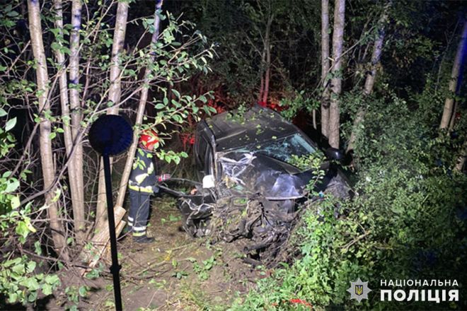 Поблизу Шепетівки у ДТП загинуло двоє людей та троє травмувалось