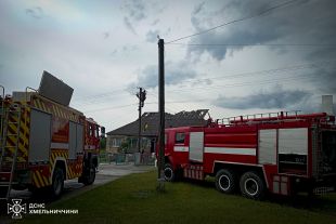 У селі Цвітоха палав старостат: у нього влучила блискавка