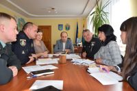 У Шепетівці шукали шляхи протидії розповсюдженню наркотичних засобів