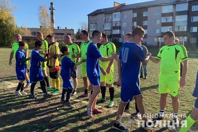 Шепетівські поліцейські зіграли товариський матч з вихованцями школи-інтернату