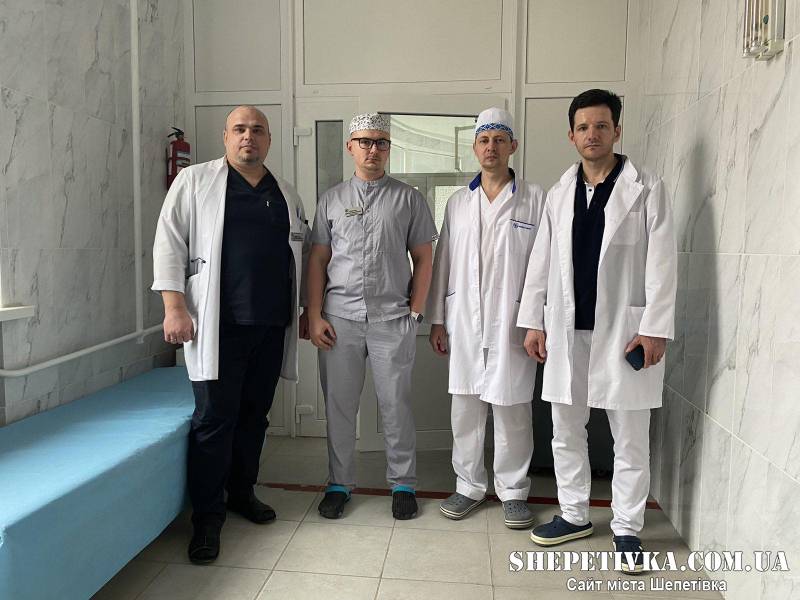 Біль у правому підребер’ї, нудота чи камені? - шепетівські лікарі мають рішення