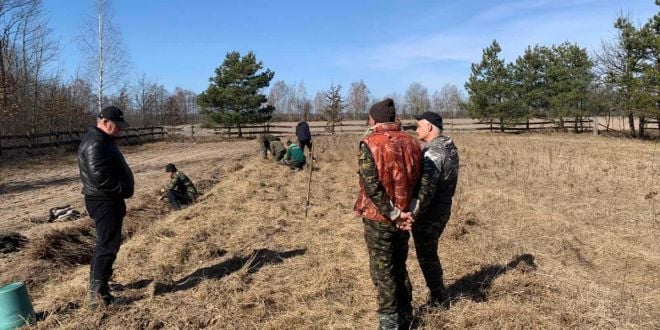 Шепетівське лісокомунальне підприємство продовжує роботу в умовах воєнного стану